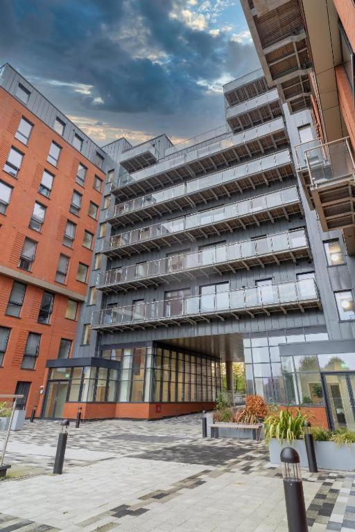 Adelphi Wharf Luxury Apartments マンチェスター エクステリア 写真