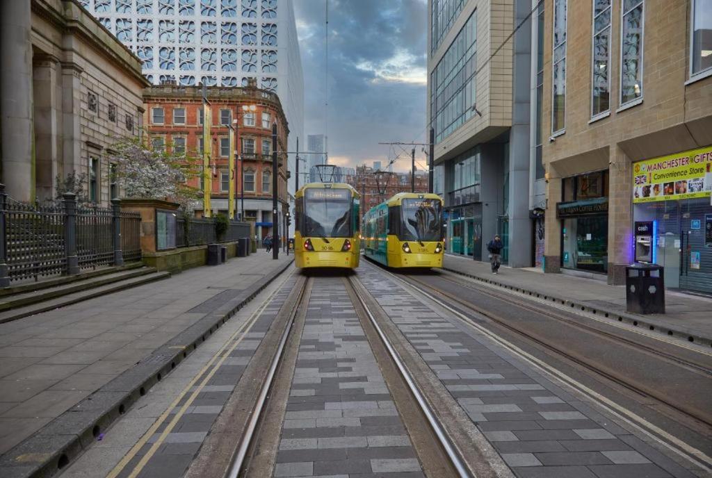 Adelphi Wharf Luxury Apartments マンチェスター エクステリア 写真